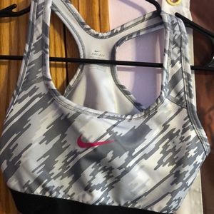 nike sports bra, Large